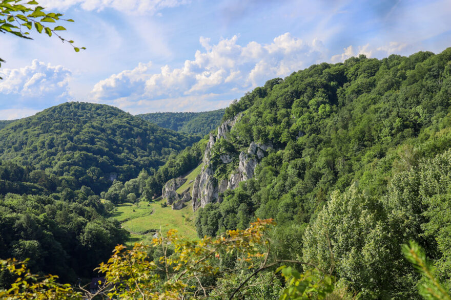 Jedinečné skalní útvary, Stezka Orlích hnízd
