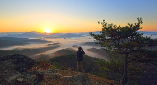 Od základního tábora k širokopásmovému připojení: Zůstat ve spojení na odlehlých místech