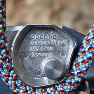 Tohle jistítko má i svou poštovní adresu - EDELRID PINCH