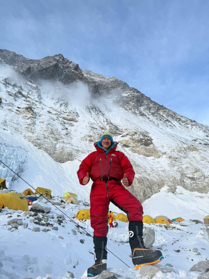 Roman Kozelka ve výškovém táboře pod Everestem.