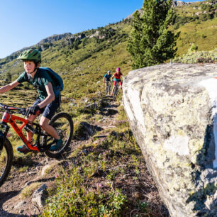 Okolí Davosu ve švýcarských Alpách je mekkou horských kol a singletrailů.