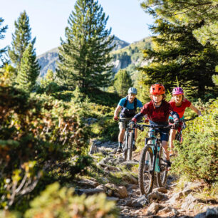 Okolí Davosu ve švýcarských Alpách je mekkou horských kol a singletrailů.