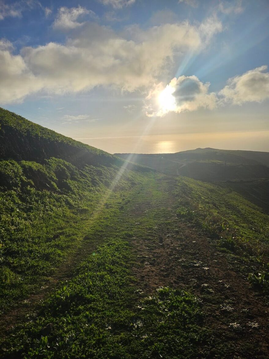 Tenerife není jen černý písek a měsíční krajina, ale i krásné zelené kopečky