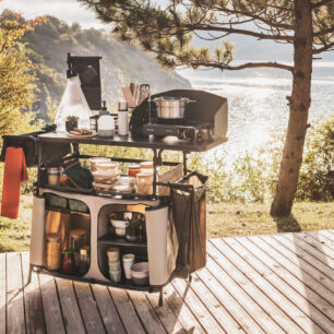 Kempingová skládací kuchyňská skříňka Quechua