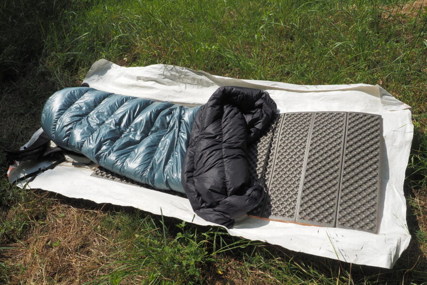 WARMPEACE SCALE QUILT 215 funguje i s klasickou pěnovou karimatkou