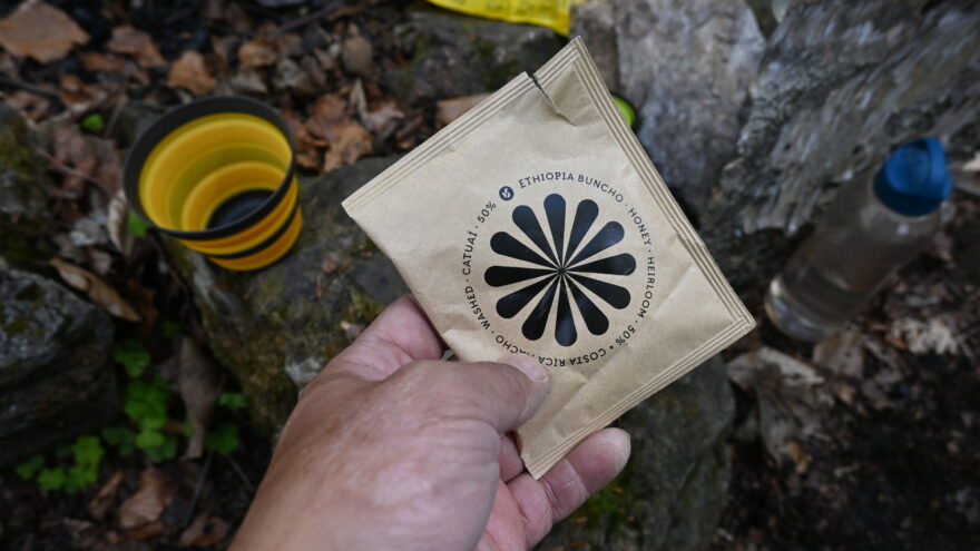 Z lícové strany je uvedeno složení - DOUBLESHOT FLIRT