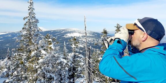 RECENZE: NIKON STABILIZED 12×25 – STABILNÍ OBRAZ NADOSAH