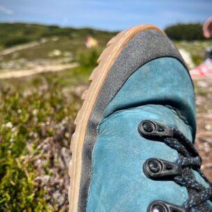 Tradiční místo namáhání na botách Aylla Mitu.