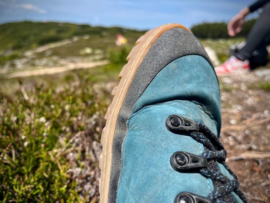 Tradiční místo namáhání na botách Aylla Mitu.