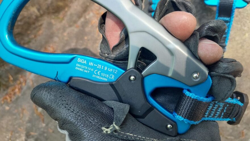 Značení karabin z vf setu ROCK EMPIRE SIGA