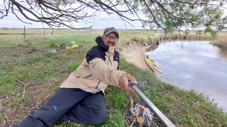 Bunda COLUMBIA NORTHWEST EXPLORER™ 3L SHELL jako svrchní vrstva při každé přestávce a kempování na polských řekách