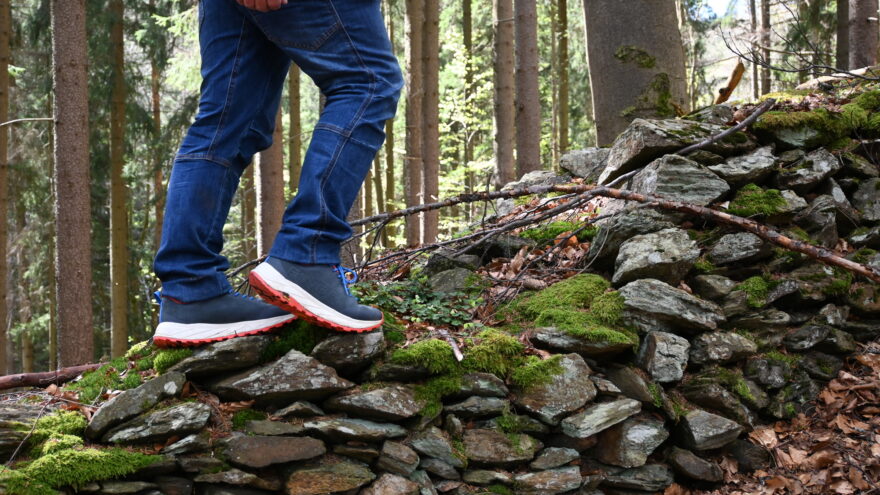 Podkrkonošský výlet zvládly boty NORTHFINDER NANGA bravurně