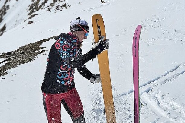 RECENZE: NORTHFINDER POLARTEC® KRIZNA 2 &#8211; DÁMSKÁ HYBRIDNÍ SKIALPOVÁ BUNDA