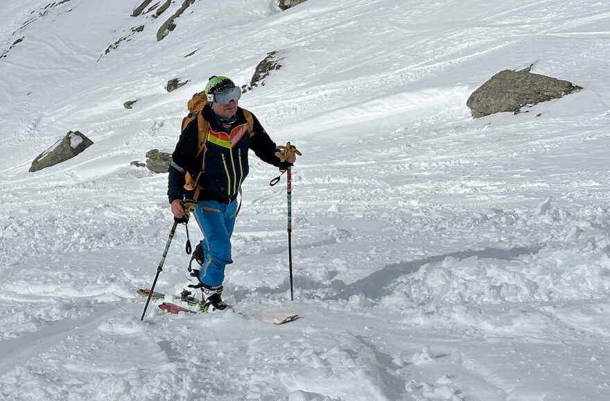 Zátěžová zkouška bundy NORTHFINDER SOLISKO 3 při strmém výstupu