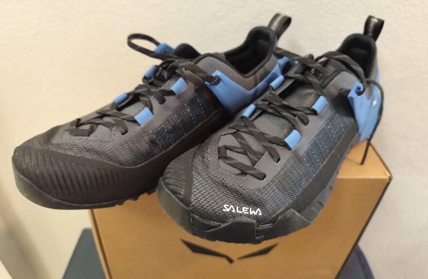 Dostatečně široká přední část, která je zároveň uzpůsobena pro lezení