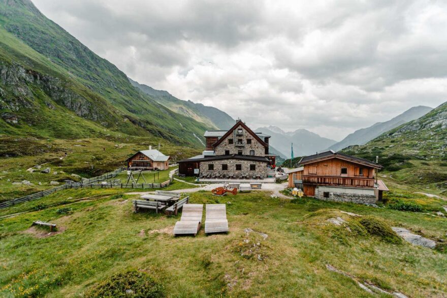 Franz-Senn-Hütte ve Stubaiských Alpách. Foto archiv Alpenverein Innsbruck