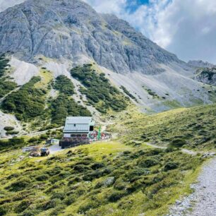 Horská chata Pfeishütte v pohoří Karwendel, rakouské Alpy. Foto: Verena Helminger
