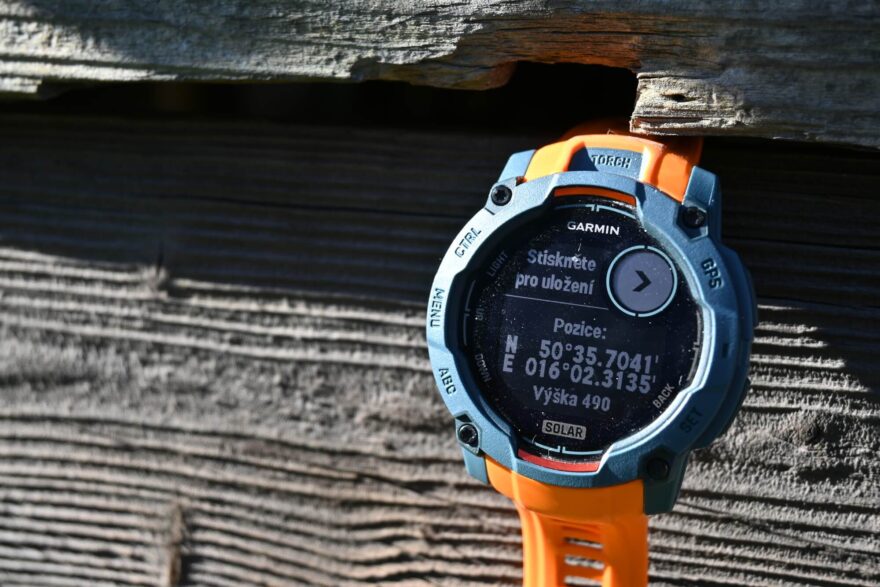 Rychlé uložení pozice stiskem tlačítka GPS - GARMIN INSTINCT 3 SOLAR