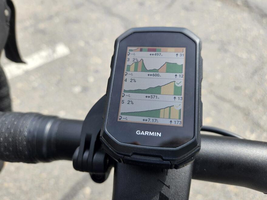 Projeté profily se vzdálenostmi a převýšením na Garmin EDGE MTB