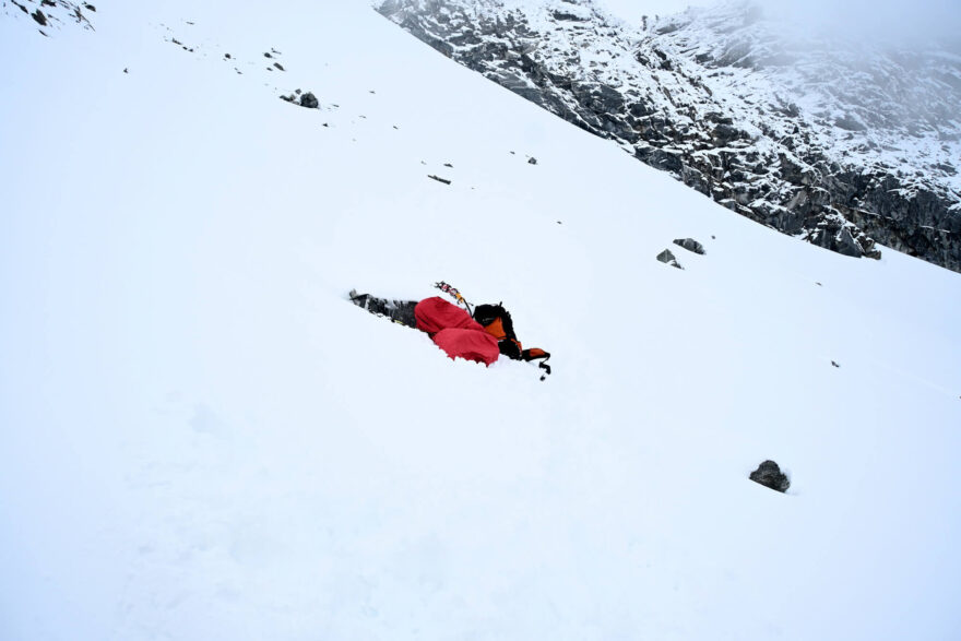 Pokud vyhodnotíte další postup jako nežádoucí, poskytne Warmpaeace Survival bag útočiště na nezbytně dlouhou dobu