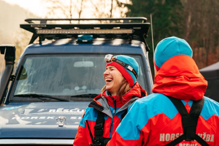Na horách: nový film, který propojuje lásku k horám, lidskost a skutečnou pomoc záchranářům © Michala Rusaňuková
