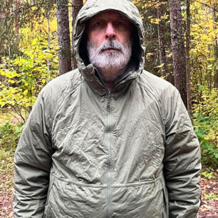 Bunda NORTHFINDER NORTHKITPRO 1 je vybavena 3D kapucou