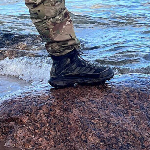 Po 150 km lesy a močály došly testované boty bez ztráty kytičky až na břeh Baltského moře