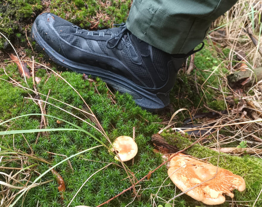 Praktické využití bot je v nižších polohách od podzimu do jara, ve vyšších pak celoročně - MOAB SPEED 2 THERMO MID WATERPROOF