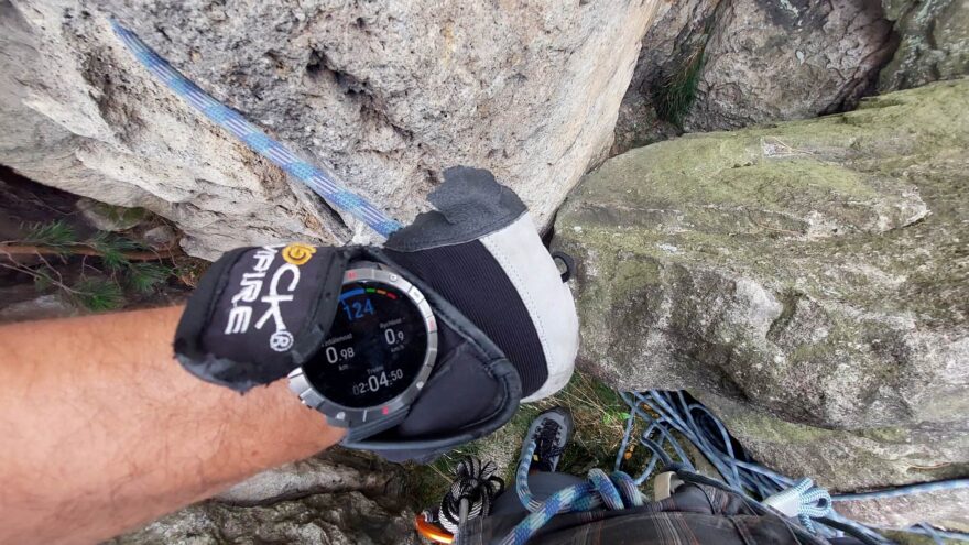 Hodinky POLAR GRIT X2 PRO při lezení a výkonu povolání horského vůdce