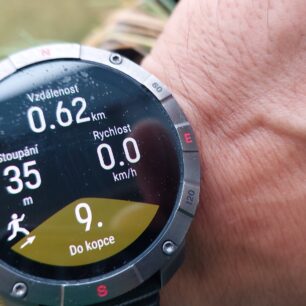 Pátý infopanel při aktivitě BĚH - POLAR GRIT X2 PRO