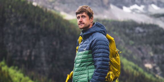 Soutěž o ultralehkou pánskou nebo dámskou péřovou bundu s kapucí