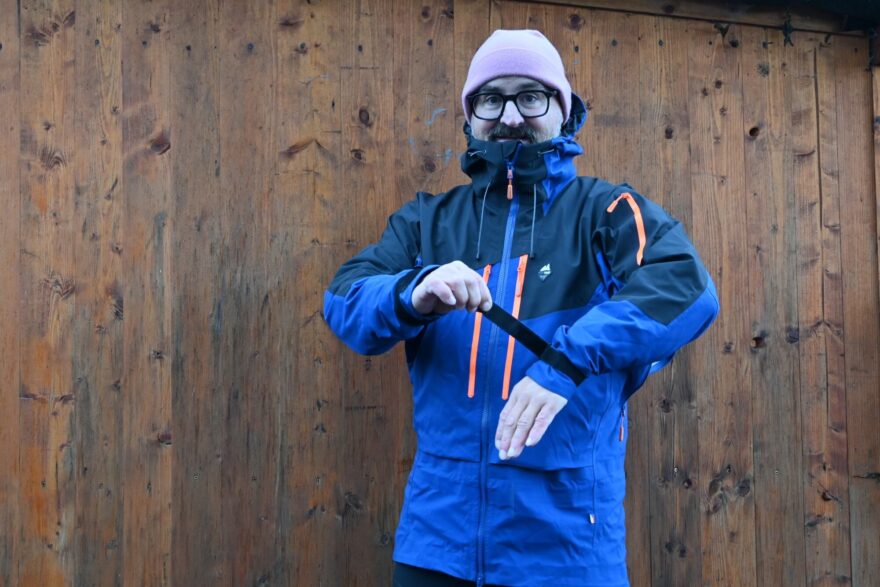 Dokonalé zatažení rukávů bundy HIGH POINT RADICAL 4.0