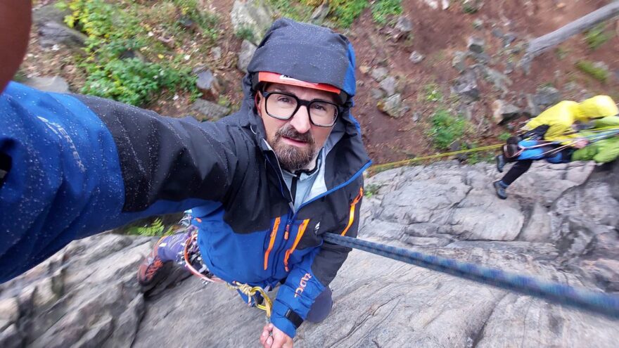 Prší? Žádný problém pro bundu HIGH POINT RADICAL 4.0