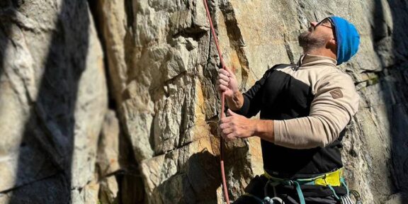 RECENZE: SENSOR MERINO EXTREME UP – MIKINA, CO TĚ NIKDY NENECHÁ DOWN