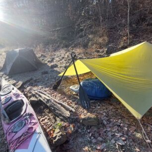 Testování mikiny SENSOR MERINO EXTREME UP při zimním táboření