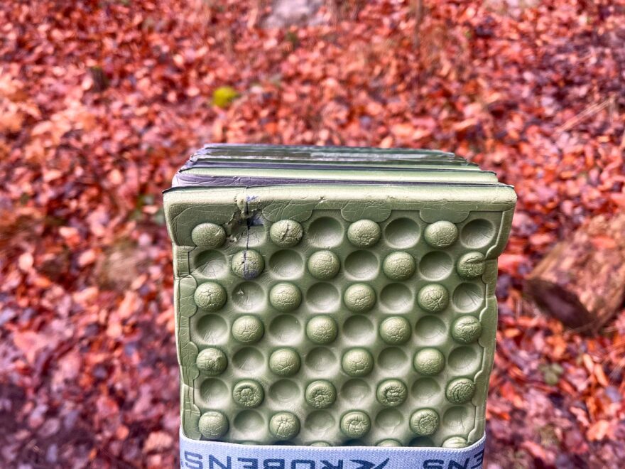 Výsledek opravy pěnové karimatky