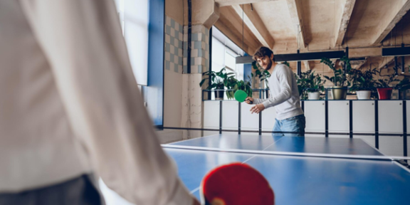 Stolní tenis pro začátečníky: základy a technika