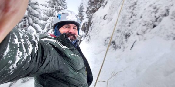 RECENZE: ZAJO ALTO MEN’S WINTER DOWN JACKET – ZIMA VENKU. POHODA UVNITŘ.