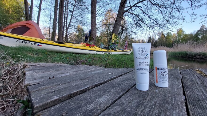 Testování čistícího přípravku Sjö&Hav na praní a mytí a repelentu v Polské Amazonii