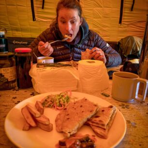 Doplnění energie v Base Campu