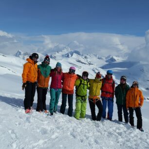 Icefall Traverse a skialp v Britské Kolumbii. Kanadská varianta skialpinistické Haute Route bez lidí