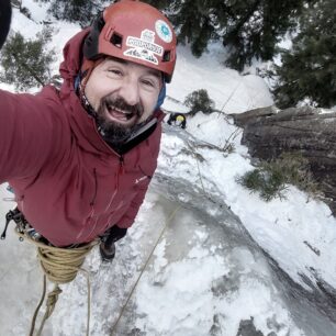 Ledolezení v Krkonoších též skvěle prověřilo vlastnosti bundy VAUDE MONVISO