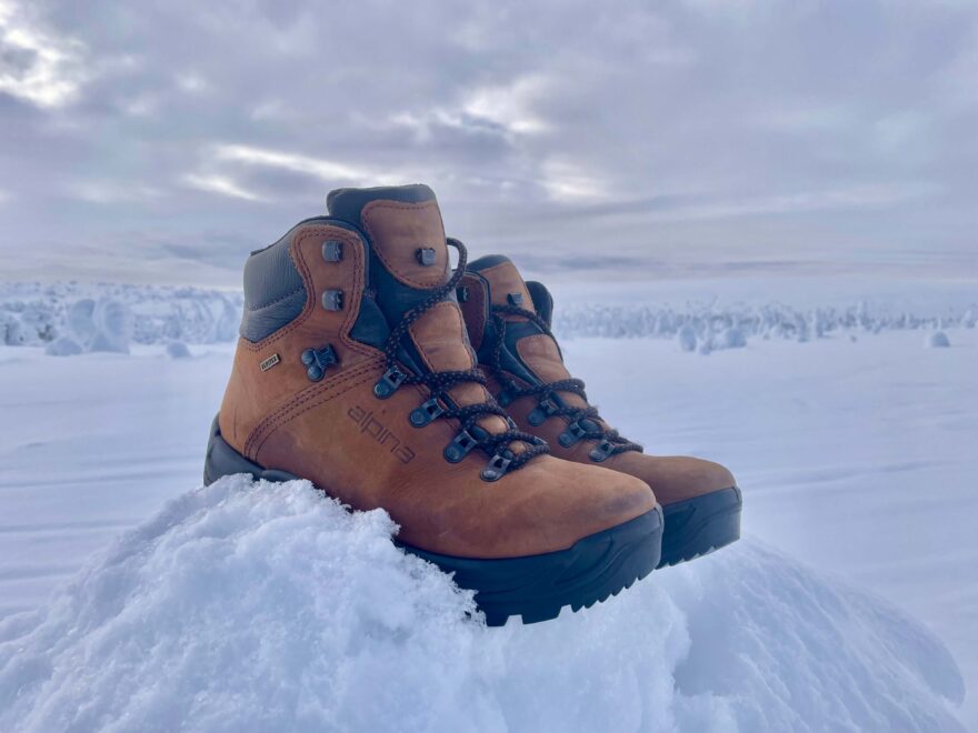 Celkový pohled na boty Alpina Tundra