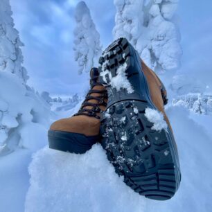 Detail podrážky bot Alpina Tundra