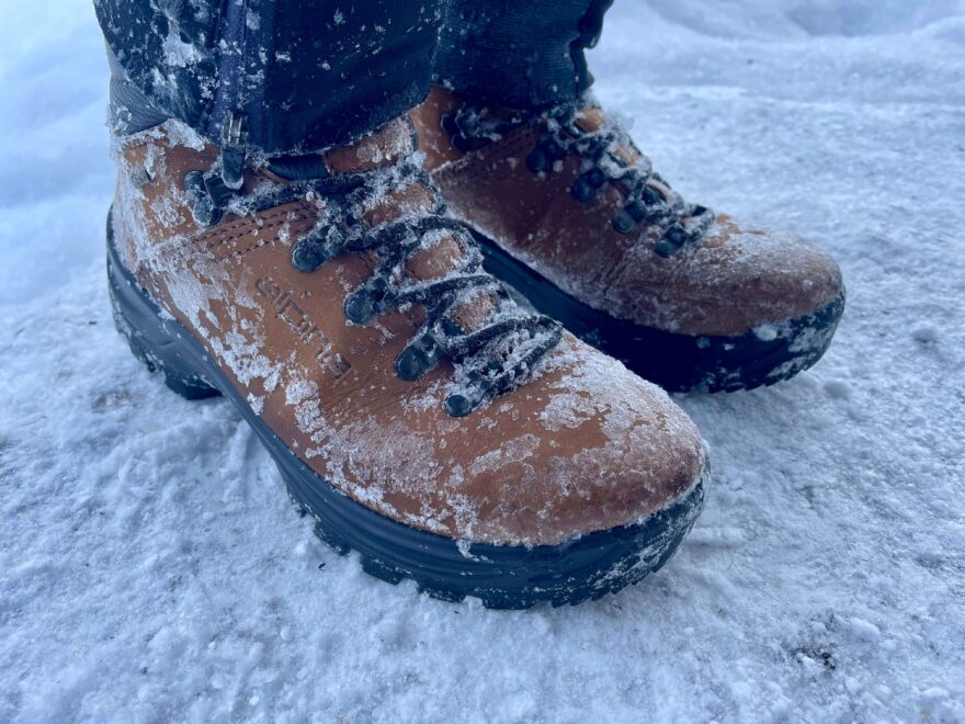 Omrzlá bota Alpina Tundra v mrazu