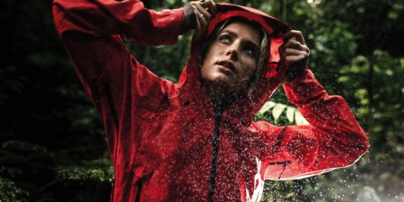 Nová jarní kolekce Columbia rozšiřuje nabídku nepromokavého vybavení a představuje ucelenou kolekci navrženou pro jakékoliv podmínky