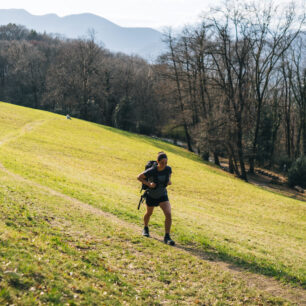 Jak chodit stovky kilometrů bez zranění? Pomůžou ti i vhodně zvolené boty!