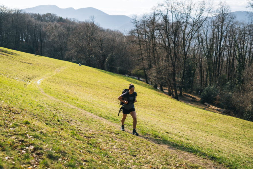 Jak chodit stovky kilometrů bez zranění? Pomůžou ti i vhodně zvolené boty!