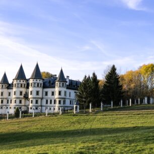 Novodobá replika hradu Marcus