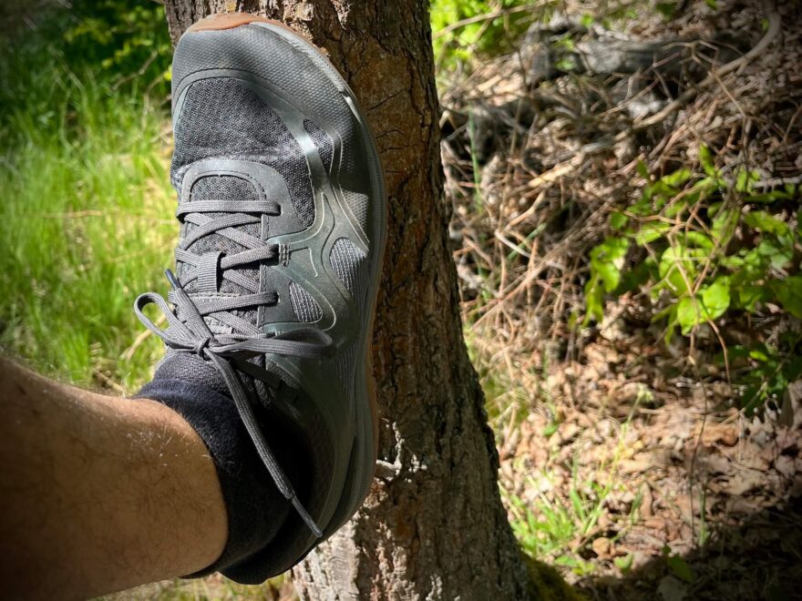 Detail šněrování bot Merrell Trail Glove 8.